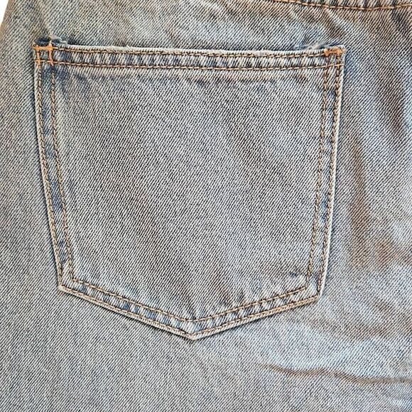 Closette Chic Distressed Ankle Length Jeans Cancun Light Wash Medium - Picture 5 of 9